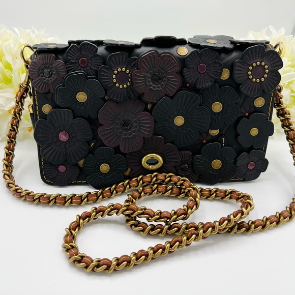 Coach 1941 Dinky with tea rose. - Picture 6 of 16